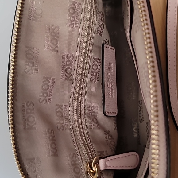 Michael Kors Side Bag - Picture 2 of 5